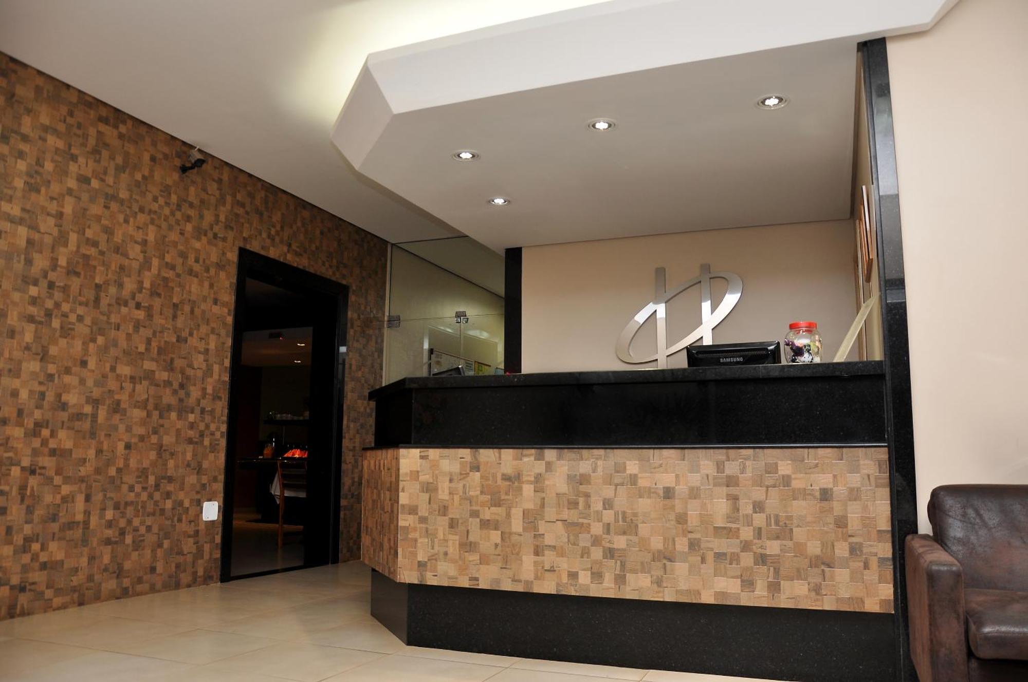 Hotel Carolina Plaza Убераба Екстер'єр фото