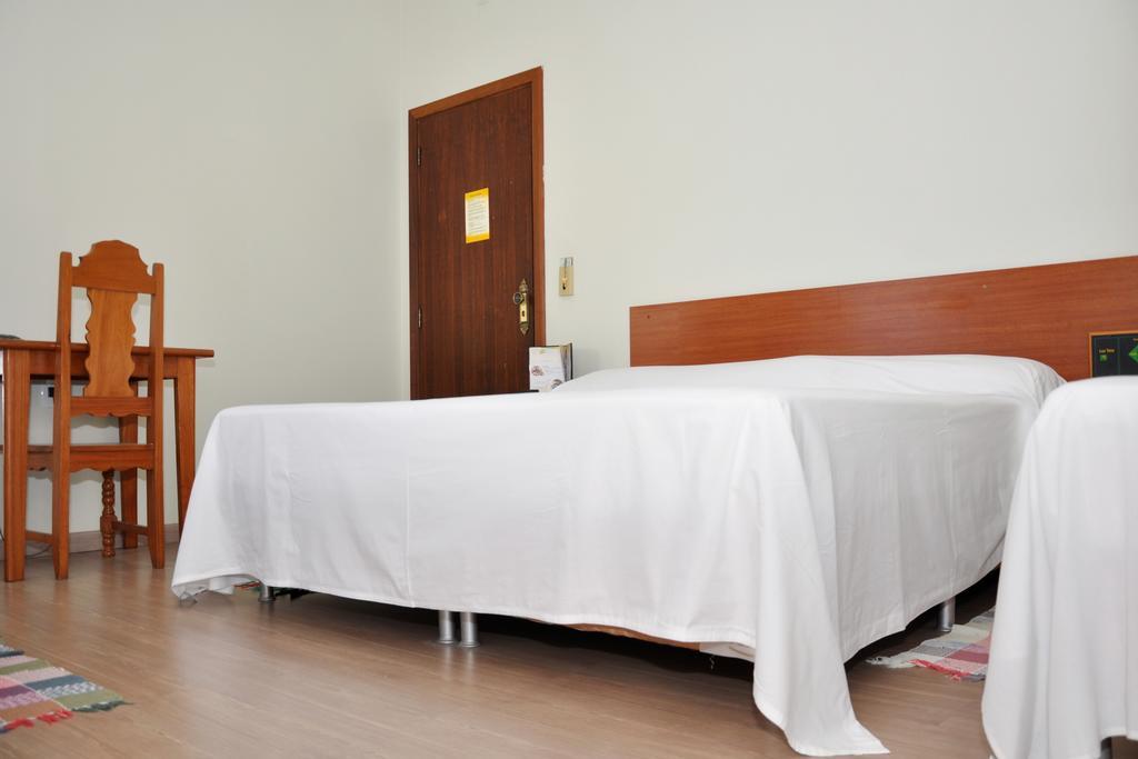 Hotel Carolina Plaza Убераба Екстер'єр фото